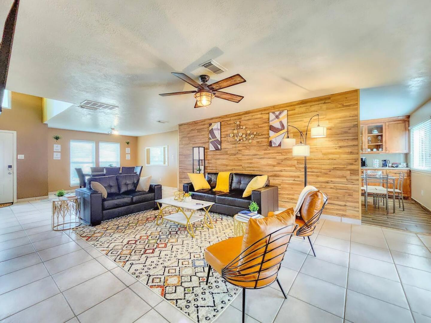 Katy Oasis W Game Room Exterior photo